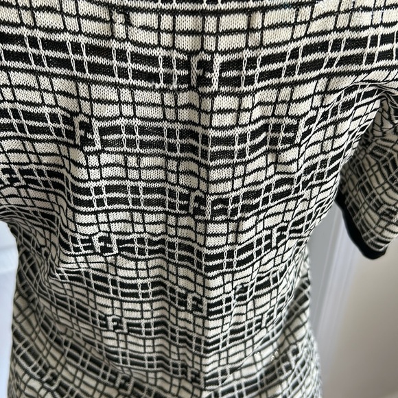 Fendi Vintage Black and Off White Knit Top and Cardigen Authentic 44 - Picture 7 of 12
